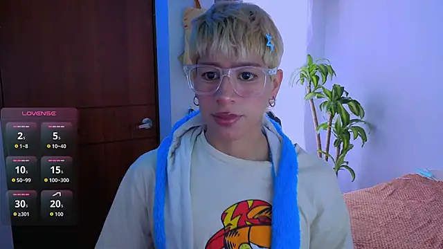 taichi bluy online show from December 2025 03:49:02 PM