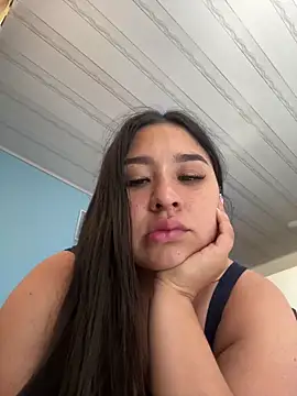 Snapshot of BELLAALEJA chatting on September 2025 07:19:02 PM BELLAALEJA online show from September 2025 07:19:02 PM