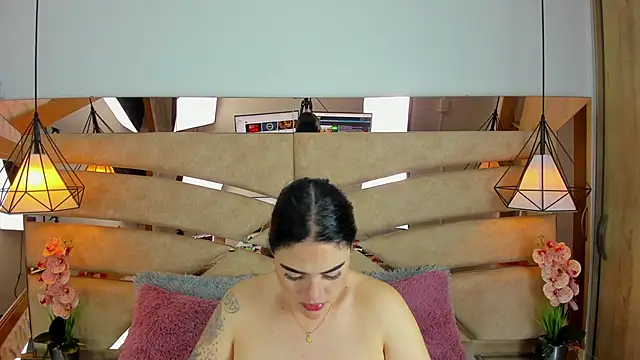 pamemiller1 online show from April 2026 10:59:01 AM