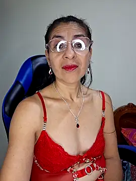 Natasha 50 online show from March 2026 05:44:01 AM