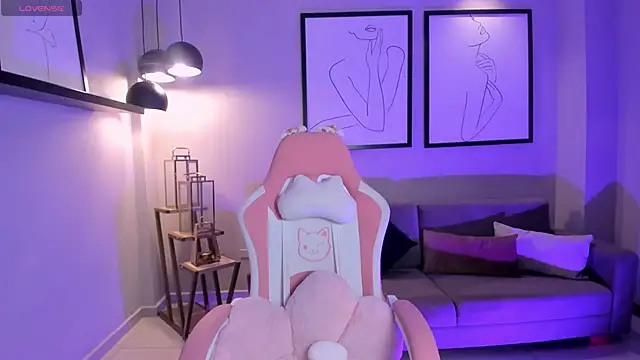 IbizaJacobs online show from April 2026 11:47:01 AM