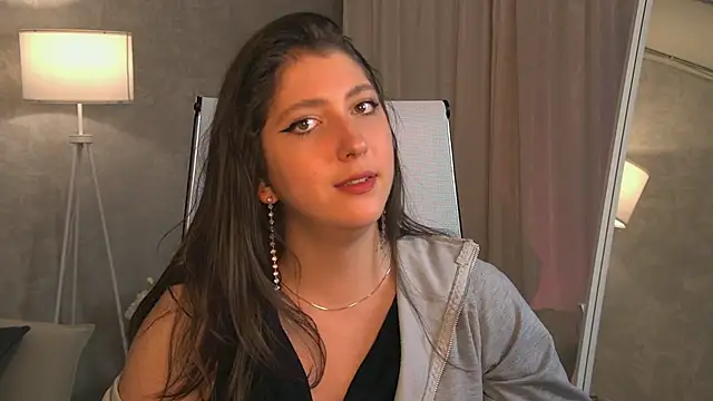 Mary Miiller online show from September 2025 09:55:02 AM