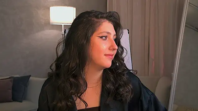 Mary Miiller online show from September 2025 09:23:02 AM