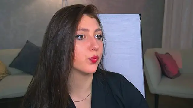 Mary Miiller online show from October 2025 12:30:02 PM