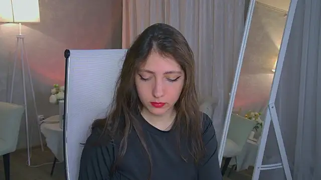 Snapshot of Mary_Miiller chatting on February 2026 06:39:02 AM Mary Miiller online show from February 2026 06:39:02 AM