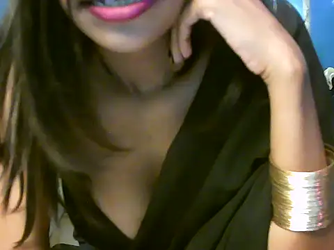 Snapshot of RENUKA_RAJPUT chatting on November 2025 10:25:01 AM RENUKA RAJPUT online show from November 2025 10:25:01 AM