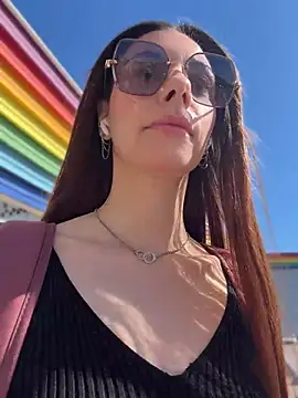 Snapshot of Amelie_Crosby chatting on June 2026 12:42:02 PM Amelie Crosby online show from June 2026 12:42:02 PM