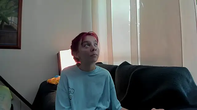 CleoWhite online show from October 2025 07:04:02 PM