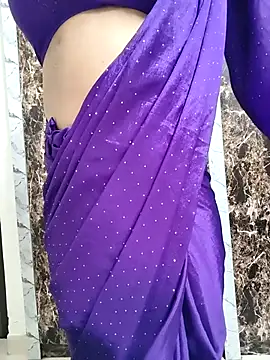 Snapshot of MISS_RIYA14 chatting on September 2025 03:22:01 AM MISS RIYA14 online show from September 2025 03:22:01 AM