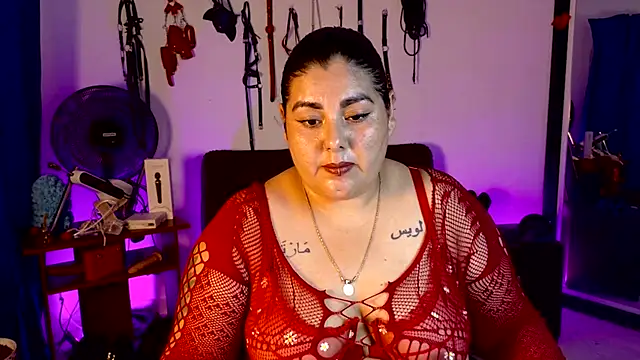 AndreaKinky online show from July 2026 10:25:02 PM