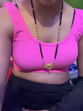 Snapshot of SEXY-SIMI-BHABI chatting on April 2026 02:31:01 PM SEXY-SIMI-BHABI online show from April 2026 02:31:01 PM