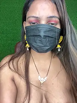 Snapshot of SEXY-SIMI-BHABI chatting on April 2026 09:12:01 AM SEXY-SIMI-BHABI online show from April 2026 09:12:01 AM