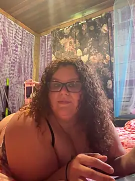 Snapshot of Fatpussybigass chatting on May 2026 04:14:02 PM Fatpussybigass online show from May 2026 04:14:02 PM