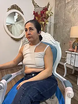 Scarlet  Milff online show from February 2026 04:03:02 PM