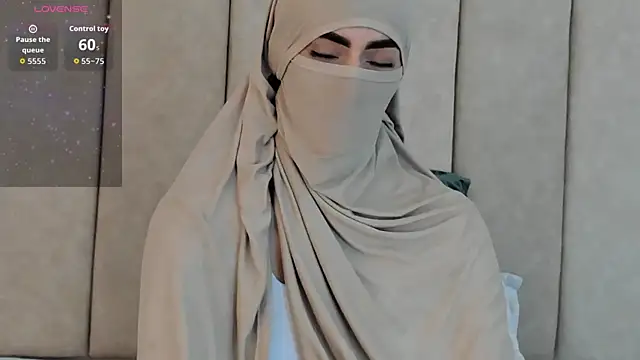  Zahiira  online show from November 2025 12:08:02 PM