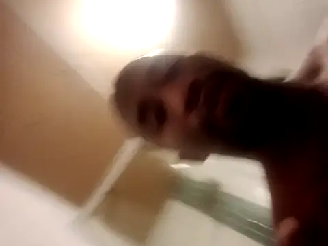 Snapshot of Thasdwn23 chatting on September 2025 03:39:01 AM Thasdwn23 online show from September 2025 03:39:01 AM