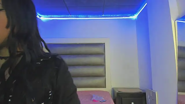 Andrea brunnette online show from November 2025 12:50:02 PM