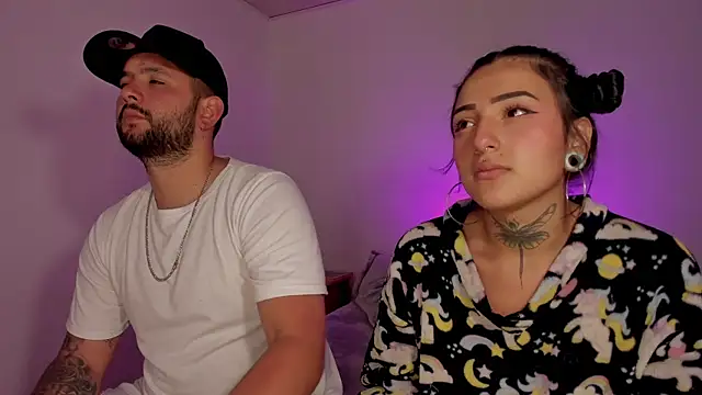 lola n apolo online show from September 2025 03:52:02 AM