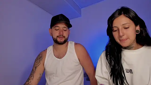 lola n apolo online show from September 2025 03:30:02 AM