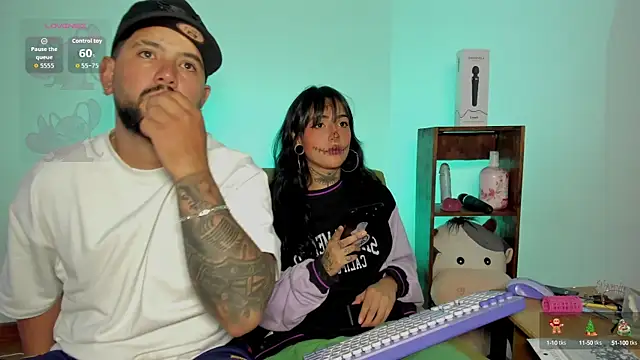 lola n apolo online show from October 2025 06:53:01 PM