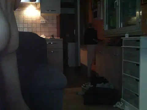 Snapshot of KalendaXL chatting on April 2026 07:55:02 PM KalendaXL online show from April 2026 07:55:02 PM