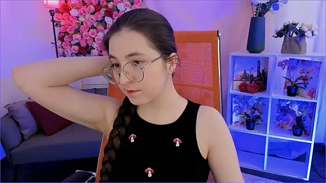 VirtuallVoyant online show from February 2026 06:39:02 AM