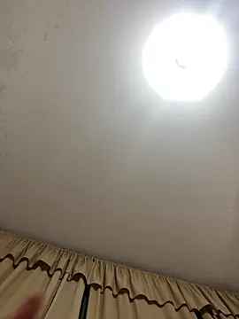 Huitaca  online show from March 2026 04:50:01 AM