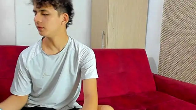 Snapshot of willy_sexxx18 chatting on April 2026 08:26:01 PM willy sexxx18 online show from April 2026 08:26:01 PM