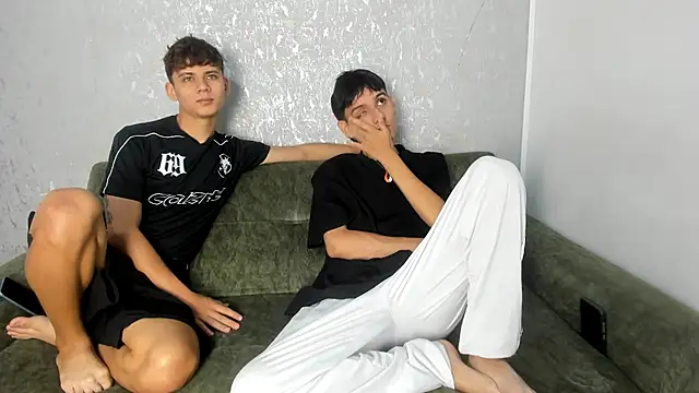 Snapshot of willy_sexxx18 chatting on July 2026 02:01:02 PM willy sexxx18 online show from July 2026 02:01:02 PM