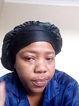 SweetBerryBliss online show from October 2025 09:09:01 AM