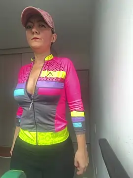 Snapshot of Tinymilf_ chatting on June 2026 02:34:01 PM Tinymilf online show from June 2026 02:34:01 PM