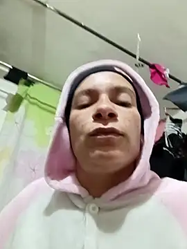 kim lebanon online show from September 2025 05:18:02 AM