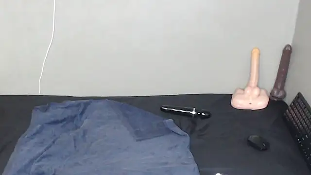 Snapshot of TrishahXo chatting on March 2026 04:06:02 AM TrishahXo online show from March 2026 04:06:02 AM