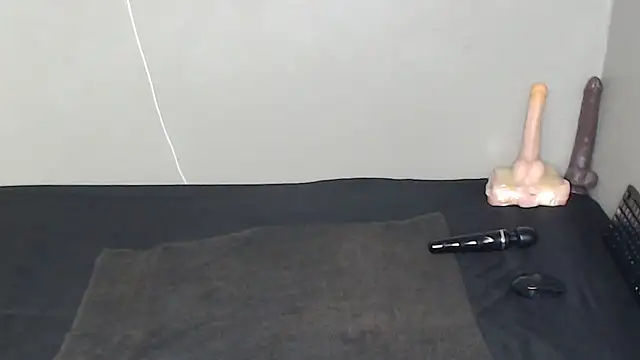 Snapshot of TrishahXo chatting on March 2026 06:34:01 PM TrishahXo online show from March 2026 06:34:01 PM