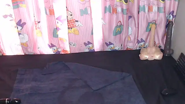 Snapshot of TrishahXo chatting on March 2026 08:09:02 AM TrishahXo online show from March 2026 08:09:02 AM