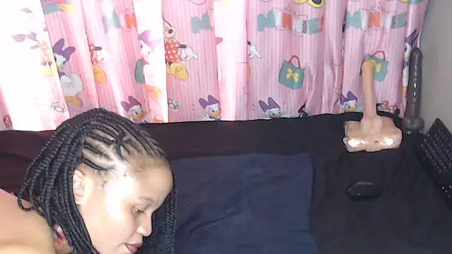 Snapshot of TrishahXo chatting on March 2026 01:22:01 PM TrishahXo online show from March 2026 01:22:01 PM