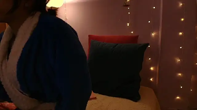 Dafne Mel online show from January 2026 12:54:02 PM