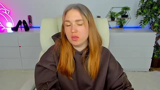 Snapshot of Sofii_darling chatting on March 2026 05:42:02 PM Sofii darling online show from March 2026 05:42:02 PM