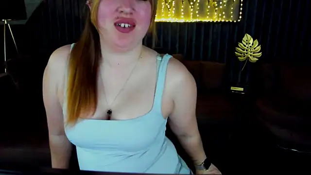 Snapshot of Sofii_darling chatting on March 2026 04:40:02 PM Sofii darling online show from March 2026 04:40:02 PM