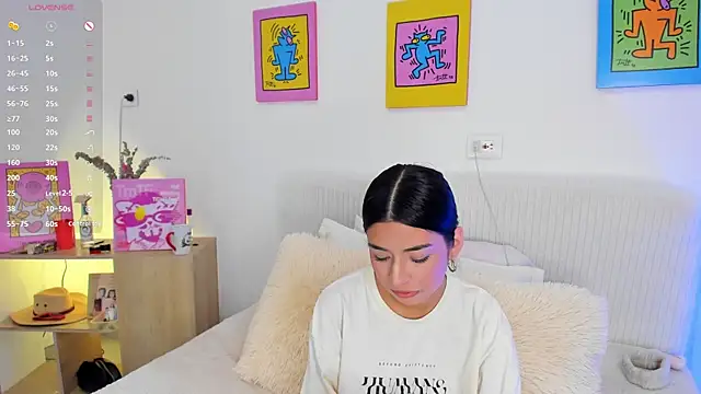 AprilAddams  online show from October 2025 09:03:02 PM