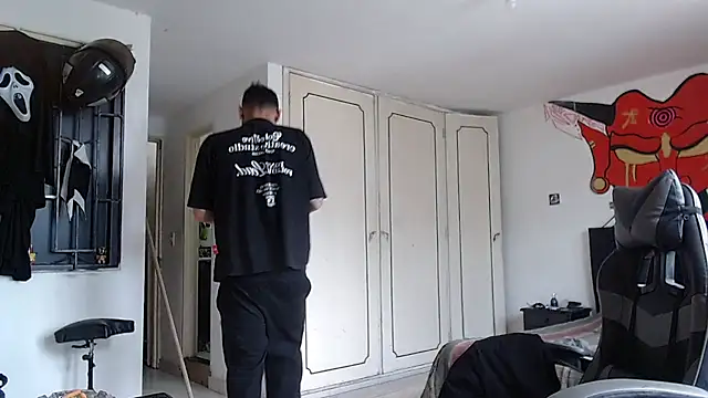 malek xarx  online show from April 2026 02:44:01 PM