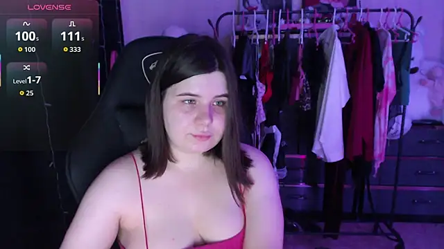 Snapshot of AmyVibess chatting on June 2026 06:06:01 PM AmyVibess online show from June 2026 06:06:01 PM