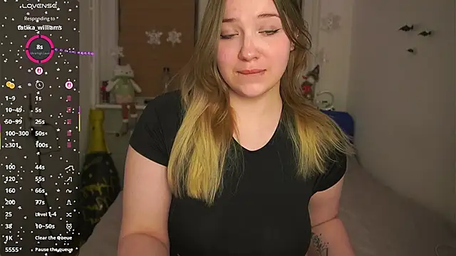 CuteSharloti online show from February 2026 05:09:01 PM