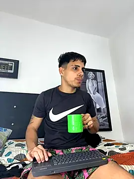 Luke Stone online show from November 2025 09:16:01 PM