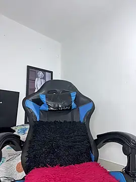 Luke Stone online show from April 2026 07:36:01 PM