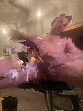 Snapshot of chaleureuxdesdames chatting on January 2026 05:42:01 AM chaleureuxdesdames online show from January 2026 05:42:01 AM