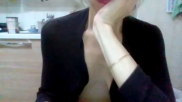 Snapshot of Kelly80 chatting on June 2026 03:23:02 AM Kelly80 online show from June 2026 03:23:02 AM