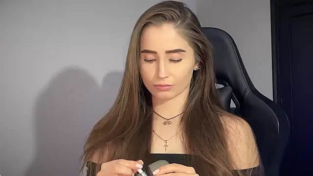 s meow online show from November 2025 04:11:02 AM