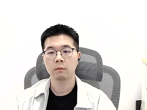 Snapshot of Adzard65 chatting on October 2025 02:20:01 PM Adzard65 online show from October 2025 02:20:01 PM