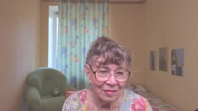 Betty Brick online show from May 2026 11:48:01 AM